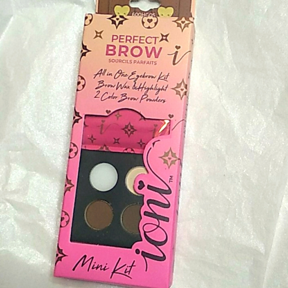 Eyebrow kit
